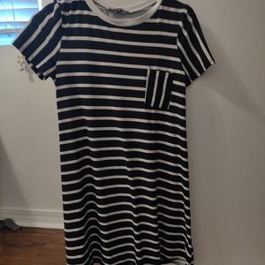 T-shirt dress